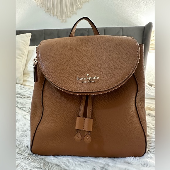 kate spade Handbags - Kate Spade Leila Medium Flap Backpack. Warm Gingerbread.